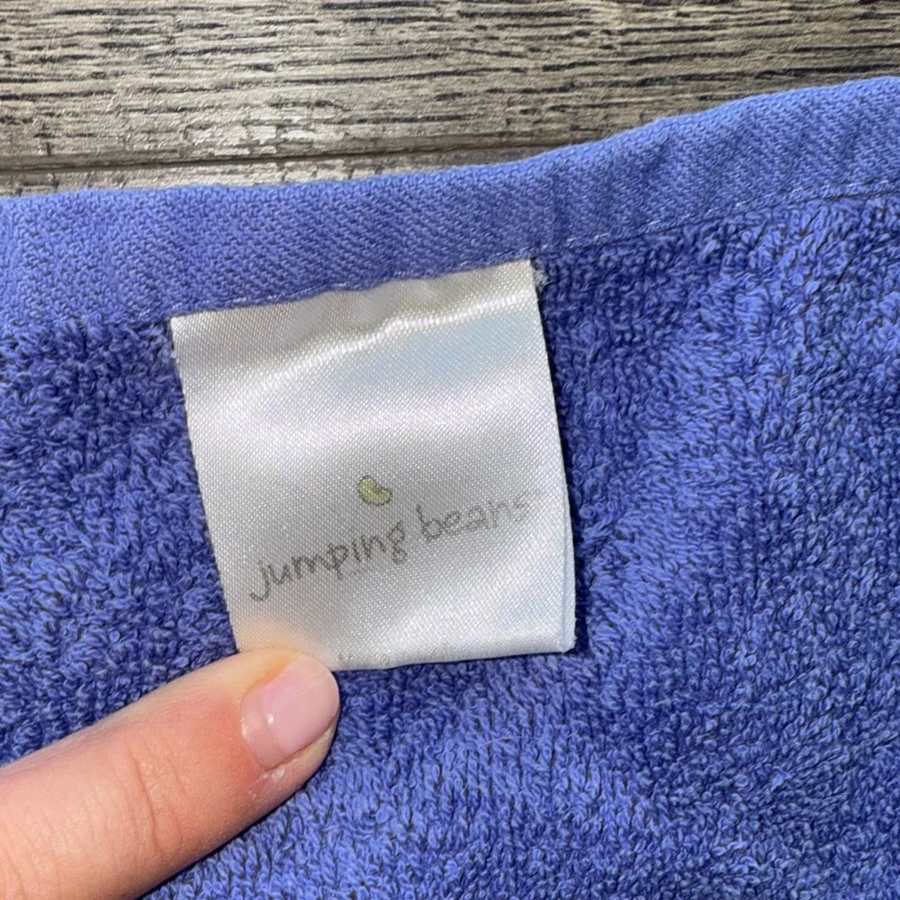Jumping beans superhero 🦸‍♀️ hooded towel with cape and hand holds pink & purple